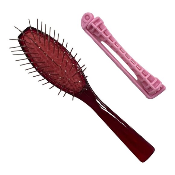 Pleasant Company Doll Salon Set With Pink Polka Dot Cape Brush & Hair Clip - Picture 4 of 5